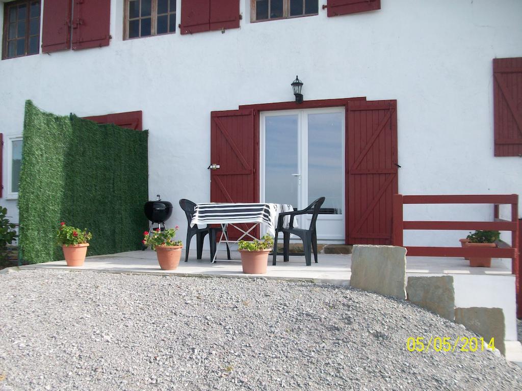 Appartement Larraburuko-Borda Sare Kültér fotó